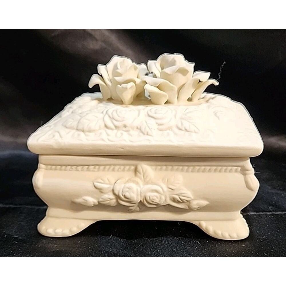 Vintage White Bisque Crafted Delicate Roses Rectangle Footed Trinket Box 4"X2" - Picture 3 of 9